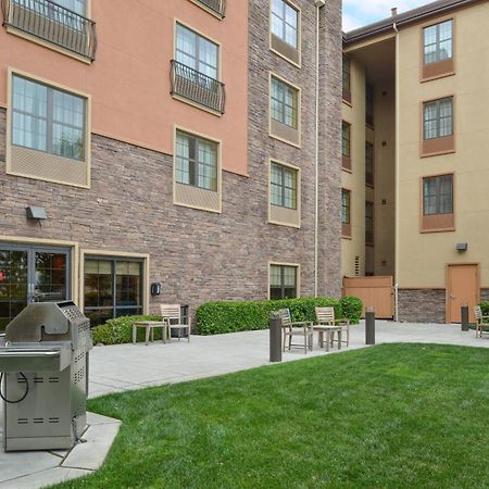 Towneplace Suites By Marriott Sacramento Roseville Exterior photo